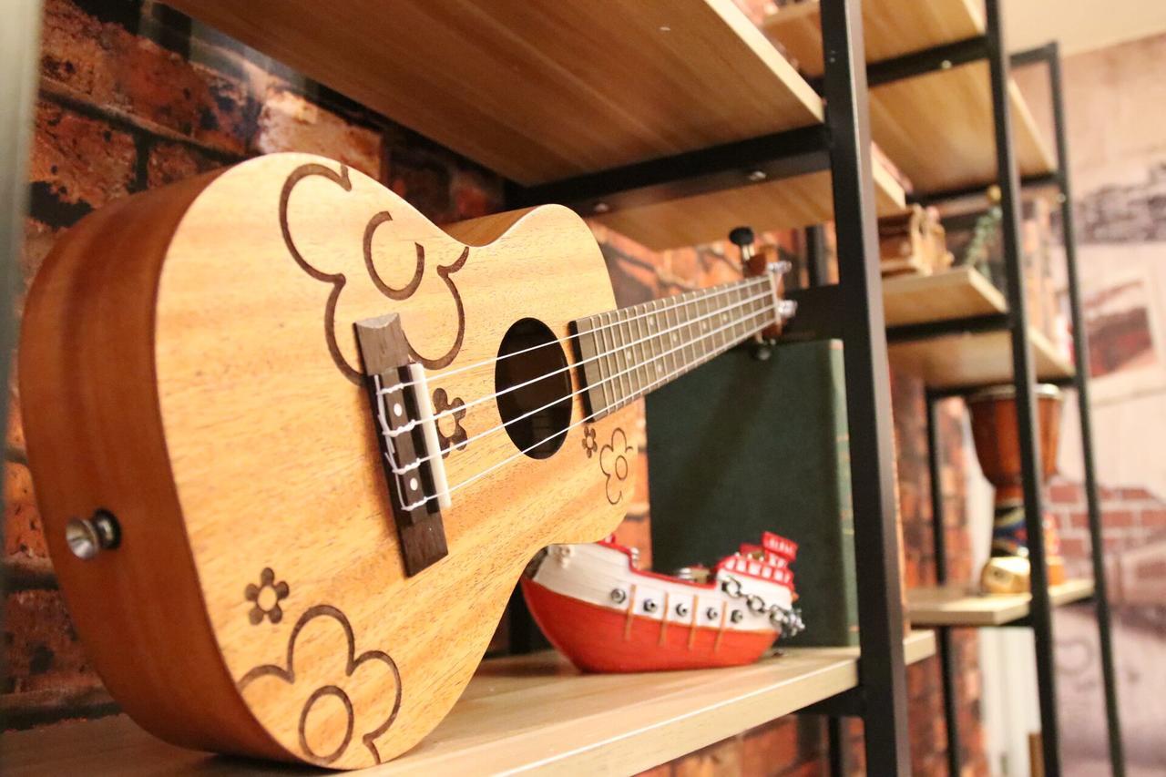 Yantai Music Theme Youth Hostel Exterior foto